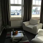 Hafenblick 바렌