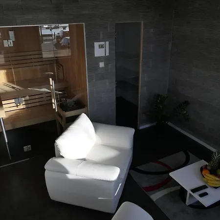 公寓 Hafenblick 瓦伦